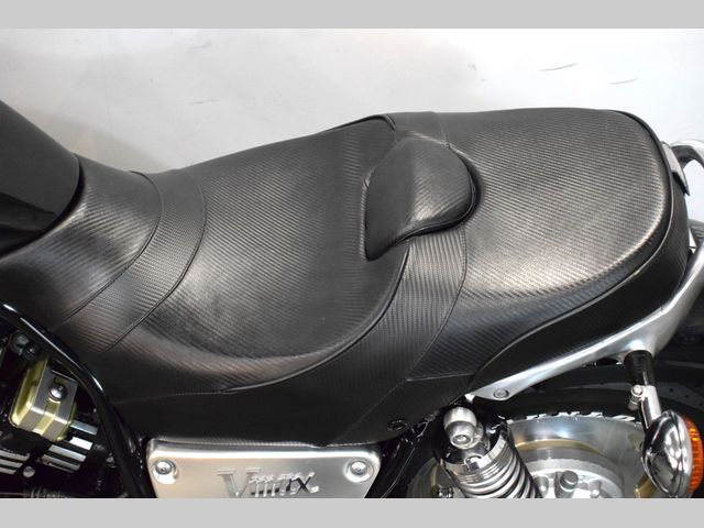 yamaha - vmx-1200-v-max