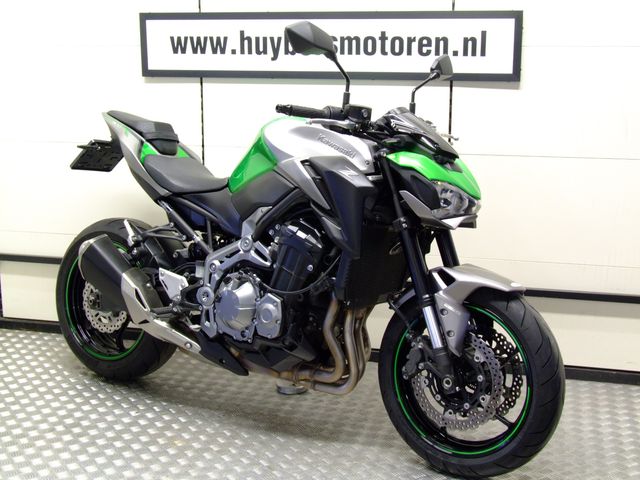 kawasaki - z900