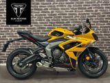 TRIUMPH DAYTONA 660