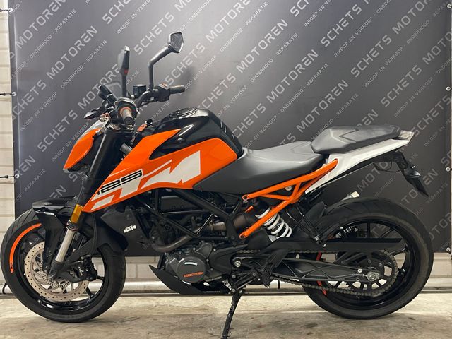 ktm - 125-duke