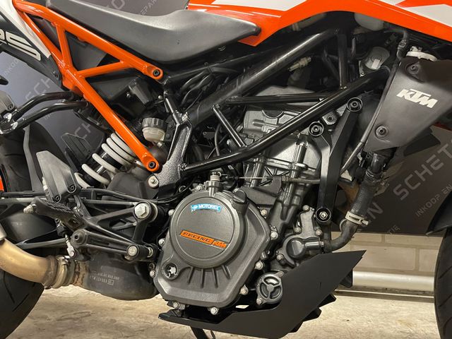 ktm - 125-duke