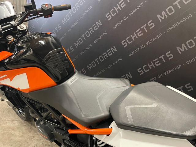 ktm - 125-duke