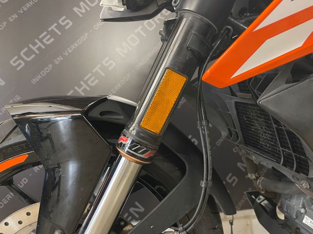 ktm - 125-duke