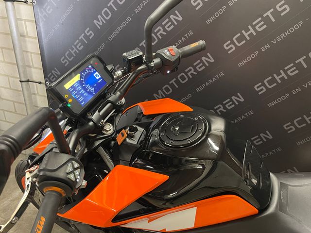ktm - 125-duke