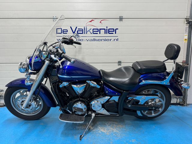 yamaha - xvs-1300-a-midnight-star