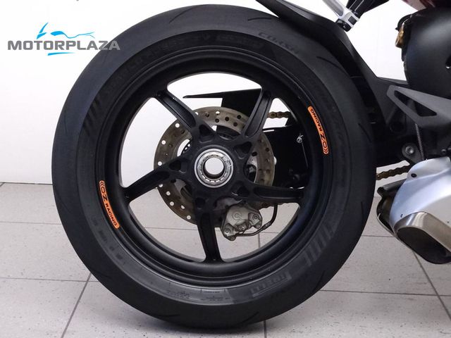 ducati - streetfighter--s-1098