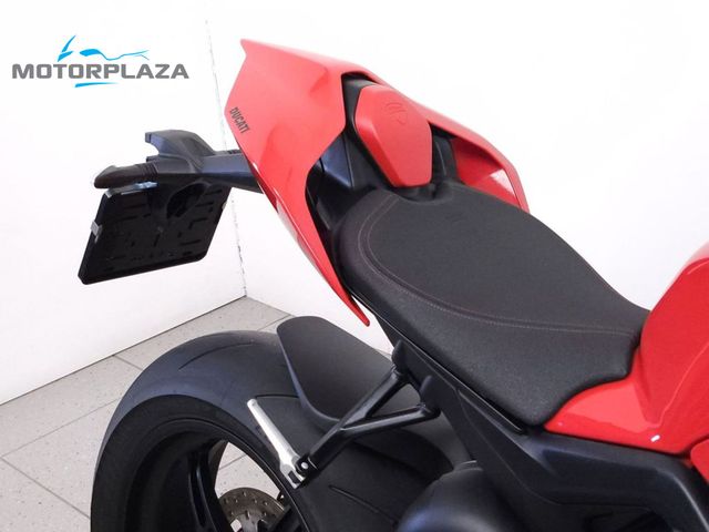 ducati - streetfighter--s-1098