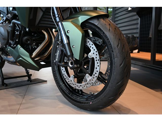 bmw - f-900-r