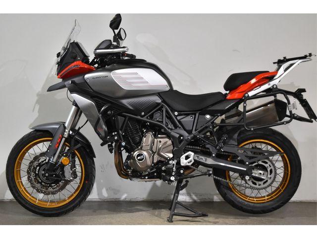 QJMOTOR - srt-700-x-touring