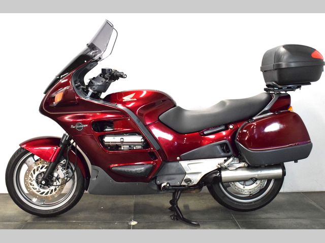 honda - st-1100-pan-european