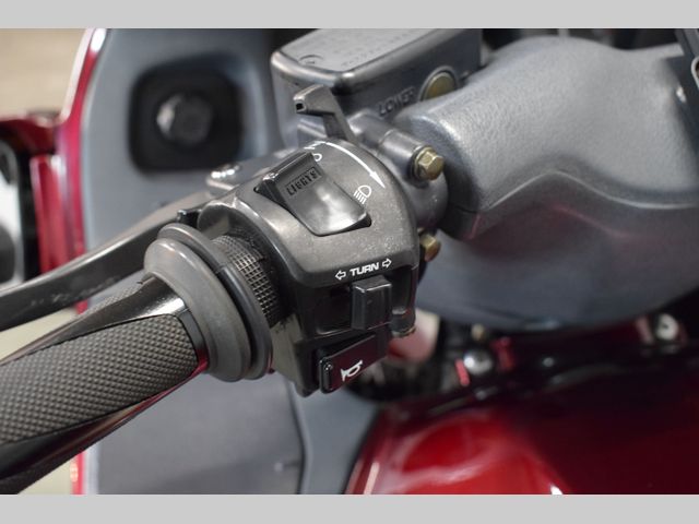 honda - st-1100-pan-european