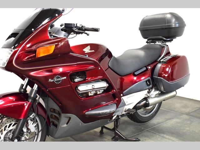 honda - st-1100-pan-european