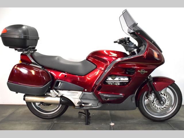 honda - st-1100-pan-european