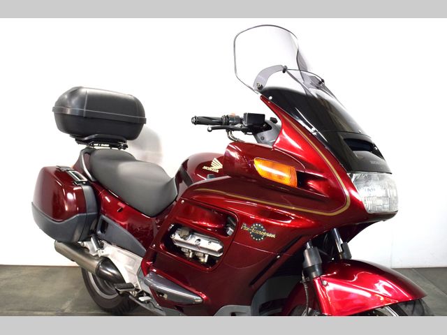 honda - st-1100-pan-european