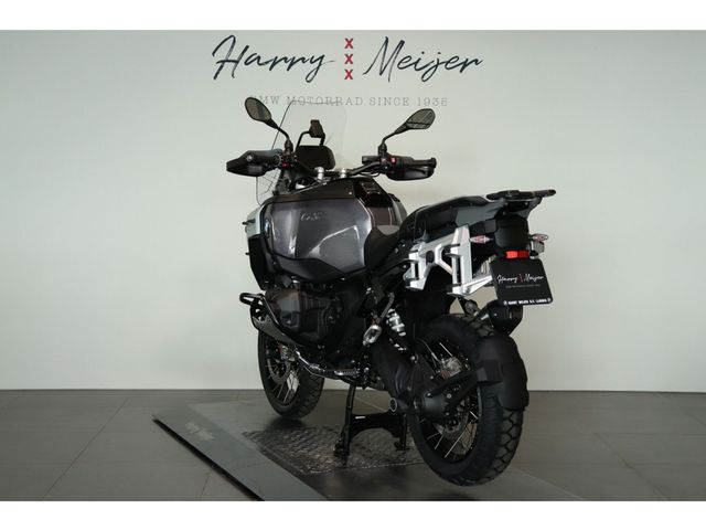bmw - r-1300-gs-adventure