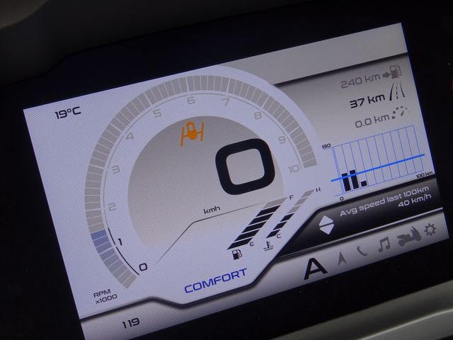 piaggio - mp3-530-hpe-advance-exlusive