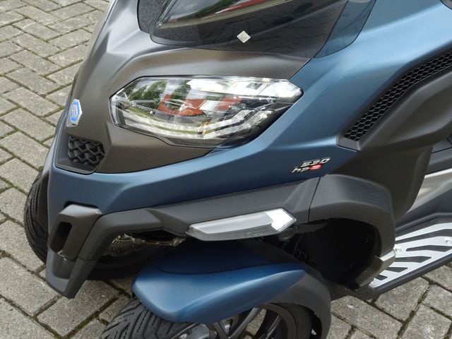piaggio - mp3-530-hpe-advance-exlusive