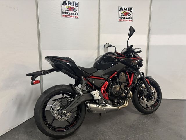 kawasaki - z650
