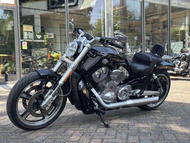 harley-davidson - v-rod-muscle-vrscf