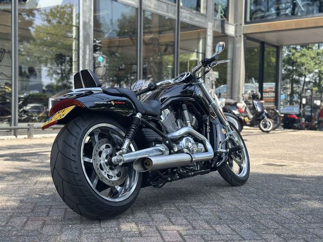 harley-davidson - v-rod-muscle-vrscf