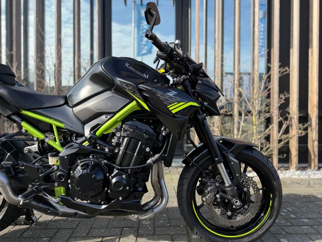 kawasaki - z900