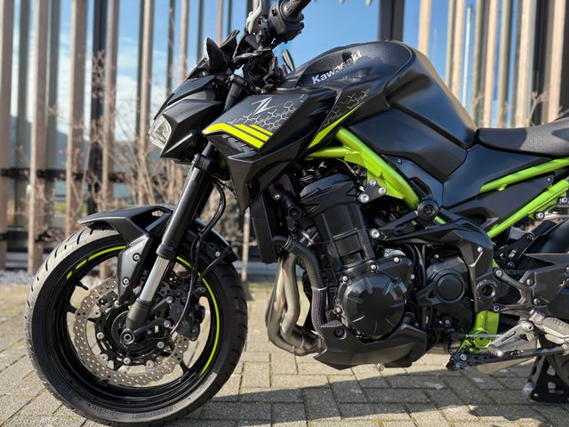 kawasaki - z900