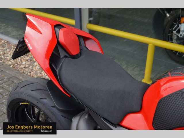 ducati - streetfighter-v4s