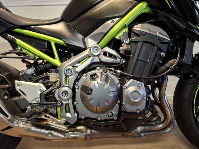 kawasaki - z900-70kw