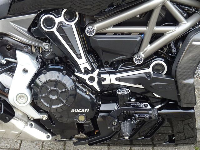 ducati - xdiavel-s