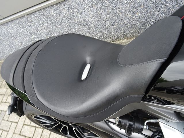 ducati - xdiavel-s