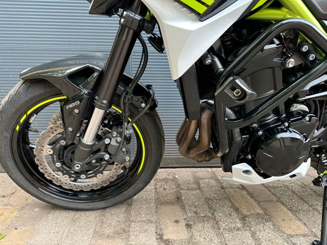 kawasaki - z900-performance