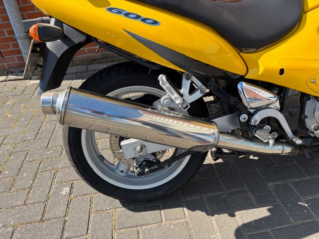 suzuki - gsx-600-f