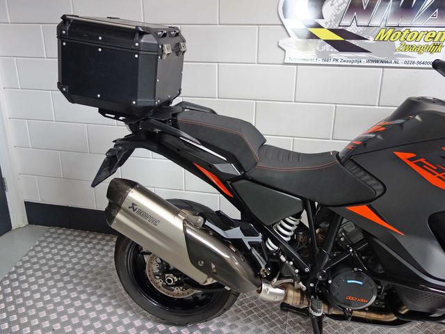 ktm - 1290-super-adventure-s