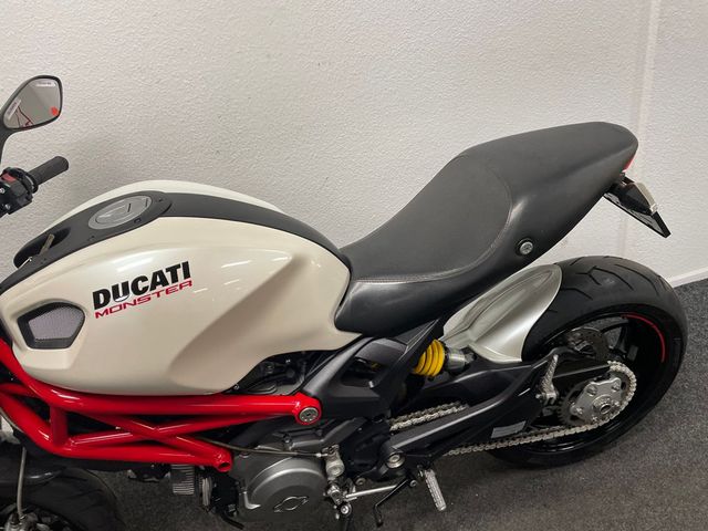 ducati - m-796