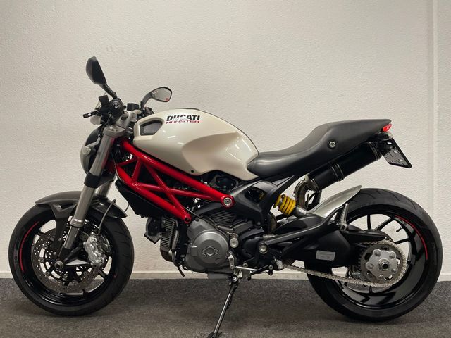ducati - m-796