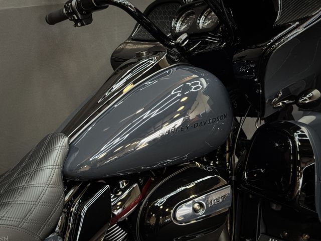 harley-davidson - road-glide-ultra-fltru