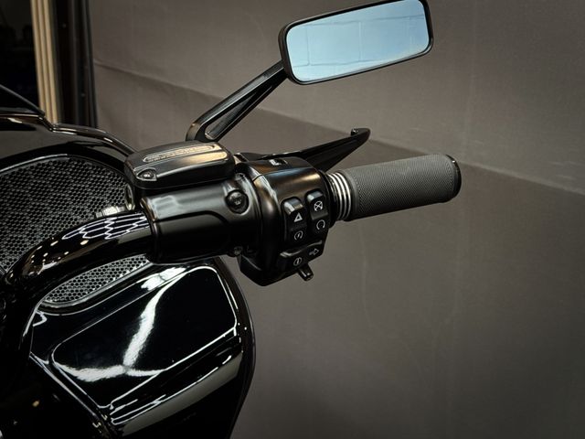 harley-davidson - road-glide-ultra-fltru