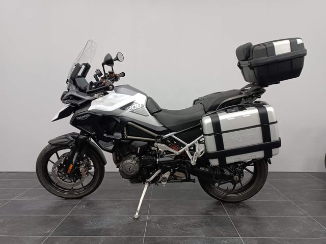 triumph - tiger-1200-gt-pro
