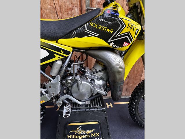 suzuki - rm-85