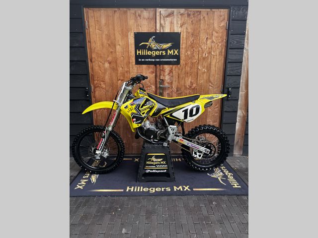 suzuki - rm-85