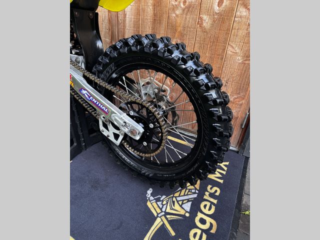suzuki - rm-85