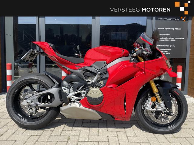 ducati - panigale-v4-s