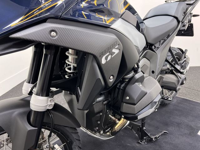 bmw - r-1300-gs