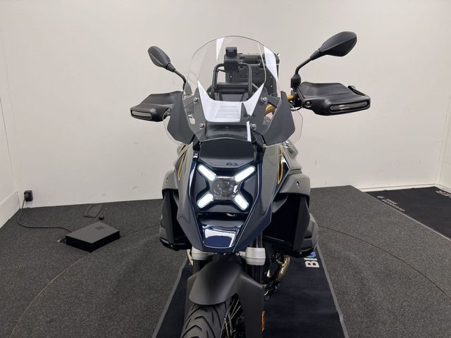 bmw - r-1300-gs