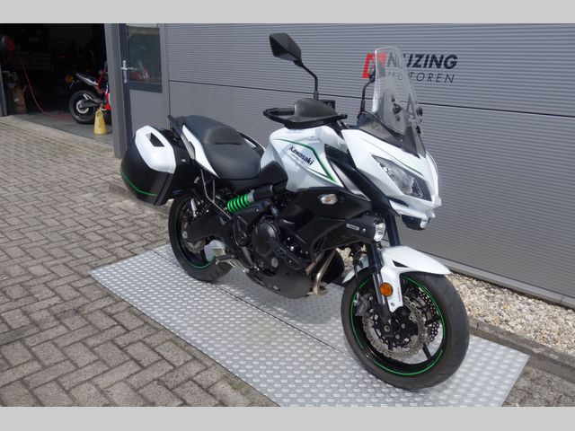 kawasaki - versys-650-grand-tourer