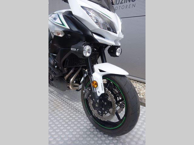 kawasaki - versys-650-grand-tourer