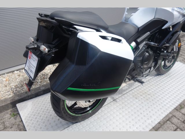 kawasaki - versys-650-grand-tourer