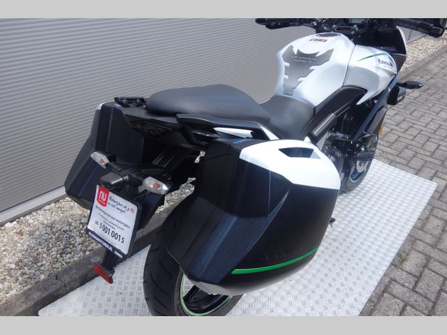 kawasaki - versys-650-grand-tourer