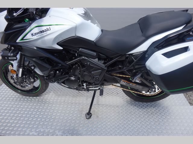 kawasaki - versys-650-grand-tourer