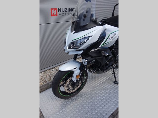 kawasaki - versys-650-grand-tourer